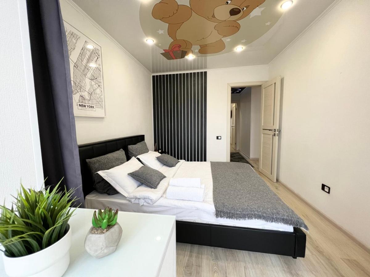 Lux + Apartment Pavlodar