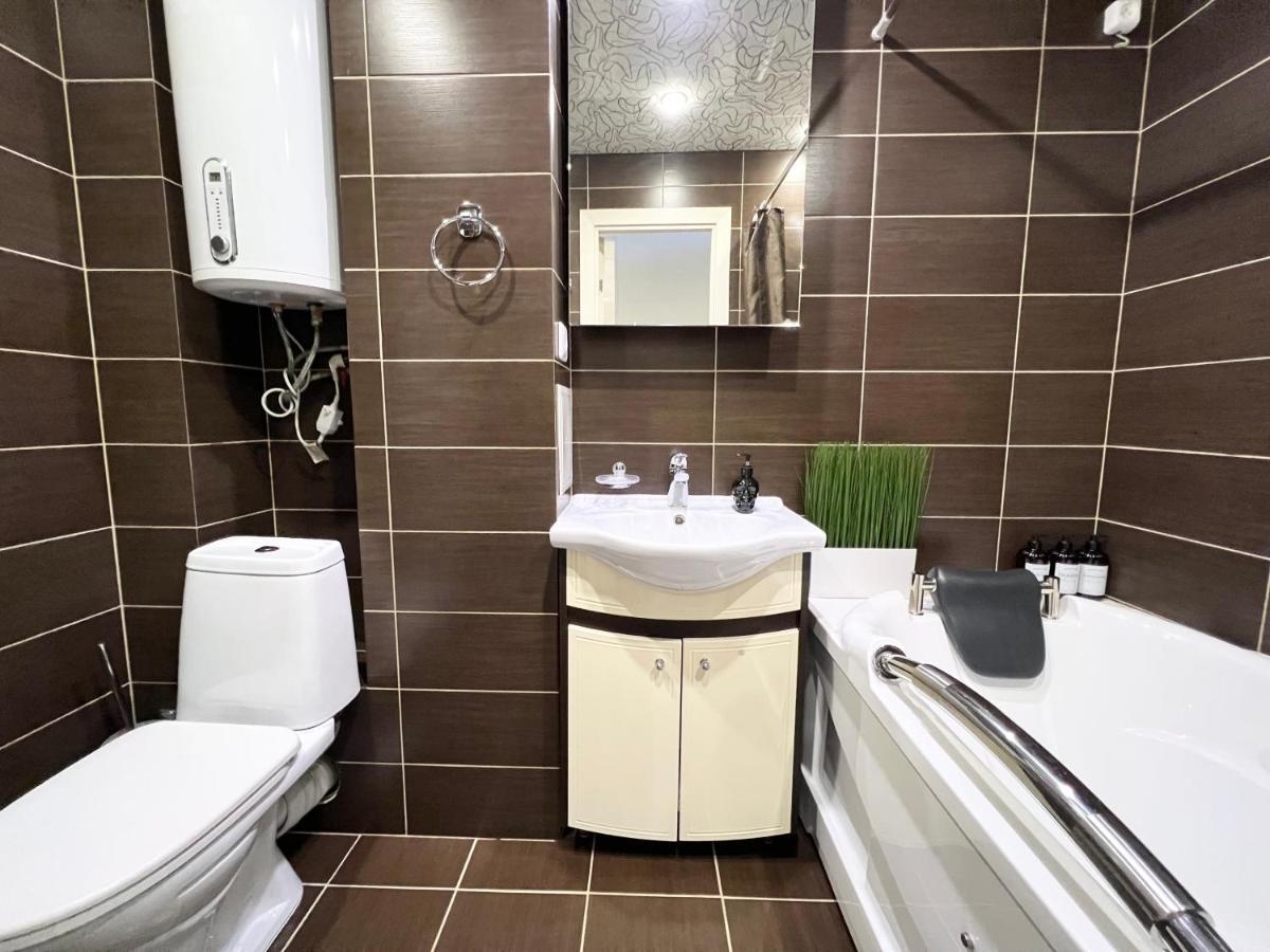 Lux + Apartment